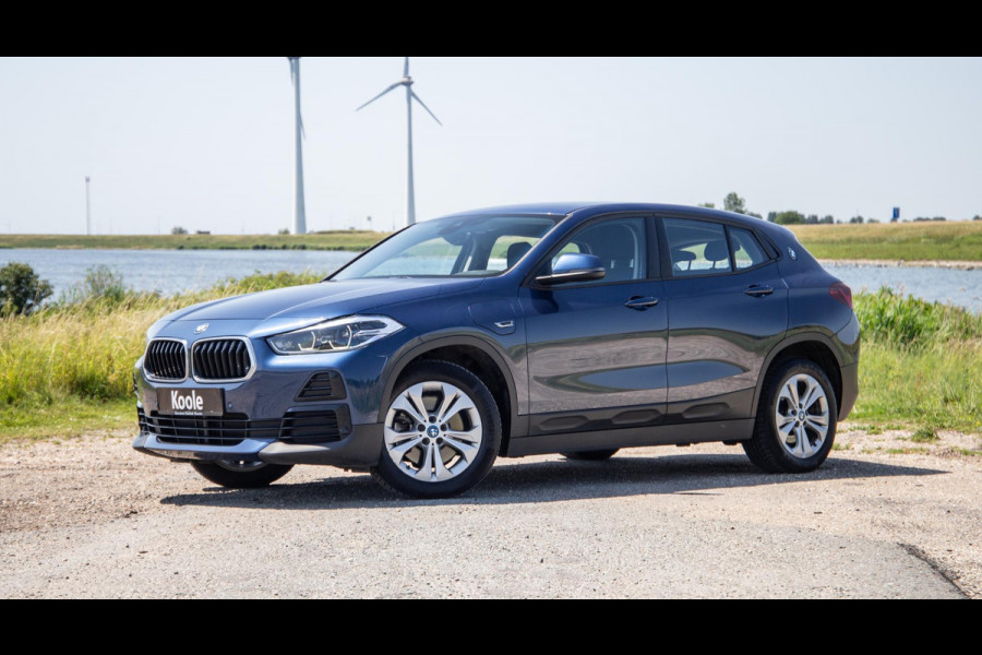 BMW X2 xDrive25e Executive CAMERA / PLUG IN HYBRID / STOELVERWARMING / DEALER ONDERHOUDEN