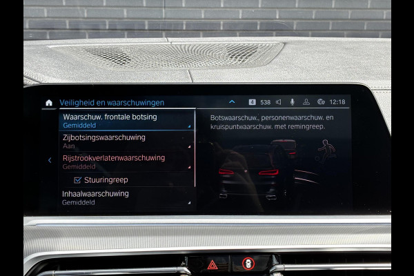 BMW X5 xDrive45e High Executive M Sport Pakket Automaat / Live Cockpit Professional / Panoramadak / Trekhaak / Comfortstoelen / Head-Up Display / Luchtvering / Driving Assistant Professional / Hifi / Stoelverwarming voor+achter /