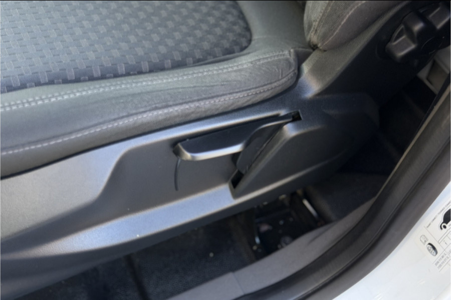 Ford Transit Connect 1.0 L2 | BPM VRIJ | Airco | Camera | Multimedia | 3-zits | NAVI | Bluetooth | PDC
