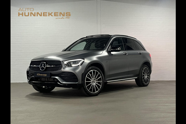 Mercedes-Benz GLC 300e 4MATIC Adapt. cruise | Open dak | Burmester | Massage | Memory | Stoelverwarming | Camera | Ambiente verlichting | Carplay | Originele kleur*