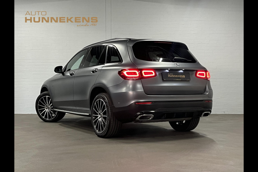 Mercedes-Benz GLC 300e 4MATIC Adapt. cruise | Open dak | Burmester | Massage | Memory | Stoelverwarming | Camera | Ambiente verlichting | Carplay | Originele kleur*
