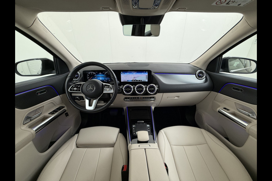 Mercedes-Benz GLA **Gereserveerd** 250e 218PK Hybride Leder+Massage+Verwarming Camera Adap.Cruise Apple Carplay Android Auto Navi Ecc Business Sol Blind Spot Warning Led Pdc Lmv 18" DAB Bluetooth Elek.Achterklep Isofix
