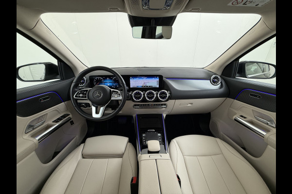 Mercedes-Benz GLA **Gereserveerd** 250e 218PK Hybride Leder+Massage+Verwarming Camera Adap.Cruise Apple Carplay Android Auto Navi Ecc Business Sol Blind Spot Warning Led Pdc Lmv 18" DAB Bluetooth Elek.Achterklep Isofix