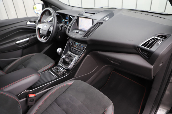 Ford Kuga 1.5 EcoBoost ST Line | 150PK | Keyless-go | Carplay | Stoel/Stuurverwarming | Sony audio | Sfeerverlichting | Camera | 2019.