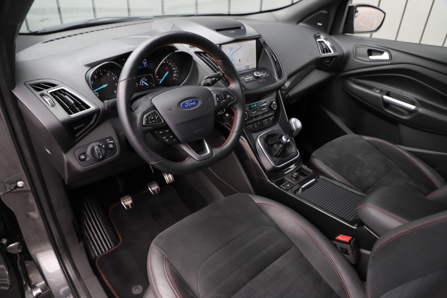 Ford Kuga 1.5 EcoBoost ST Line | 150PK | Keyless-go | Carplay | Stoel/Stuurverwarming | Sony audio | Sfeerverlichting | Camera | 2019.