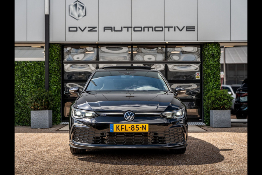 Volkswagen Golf 1.4 eHybrid 245PK GTE | Matrix | Pano | Camera | Trekhaak