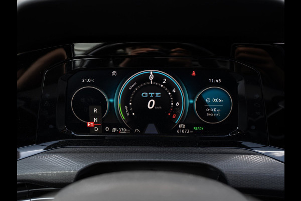 Volkswagen Golf 1.4 eHybrid 245PK GTE | Matrix | Pano | Camera | Trekhaak
