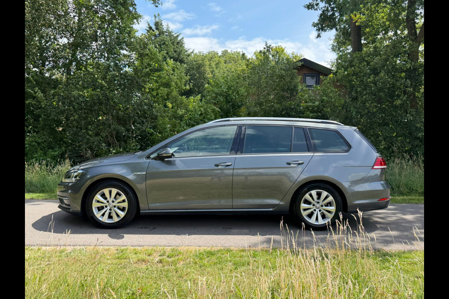 Volkswagen Golf Variant 1.5 TSI Comfortline Business | Automaat + Camera + Trekhaak Nu € 11.975,-!!!
