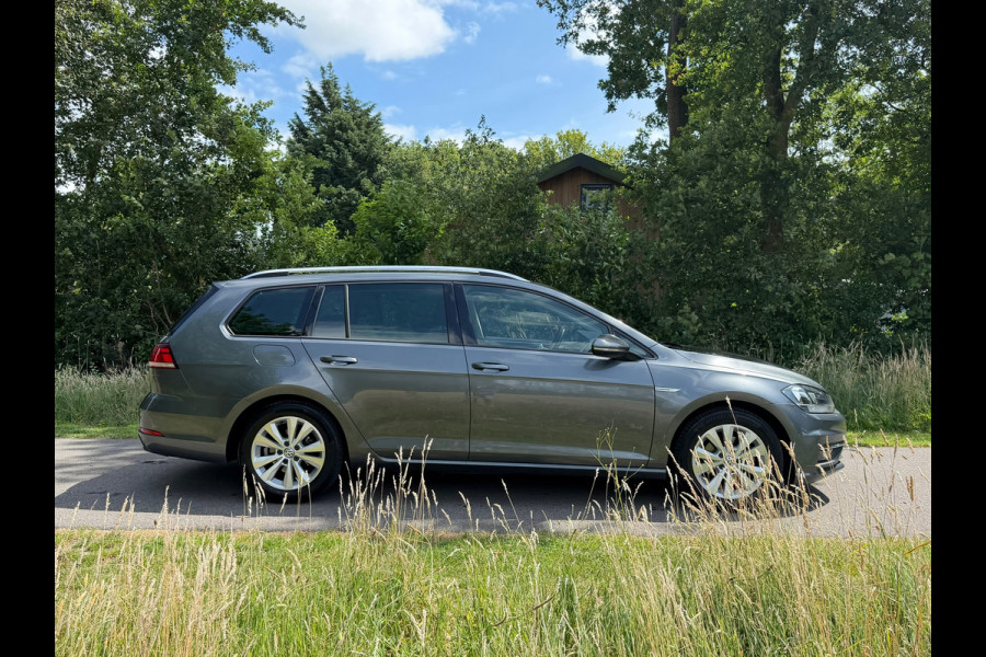 Volkswagen Golf Variant 1.5 TSI Comfortline Business | Automaat + Camera + Trekhaak Nu € 11.975,-!!!