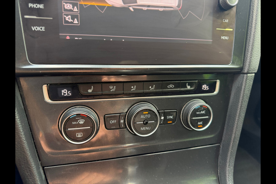 Volkswagen Golf Variant 1.5 TSI Comfortline Business | Automaat + Camera + Trekhaak Nu € 11.975,-!!!