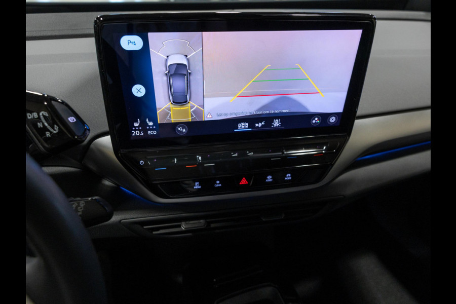 Volkswagen ID.4 Pro 77 kWh / 204pk / Panorama dak / Trekhaak / Head-up display /