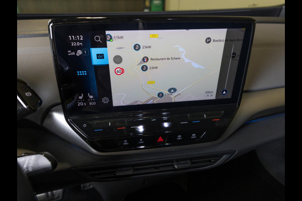 Volkswagen ID.4 Pro 77 kWh / 204pk / Panorama dak / Trekhaak / Head-up display /