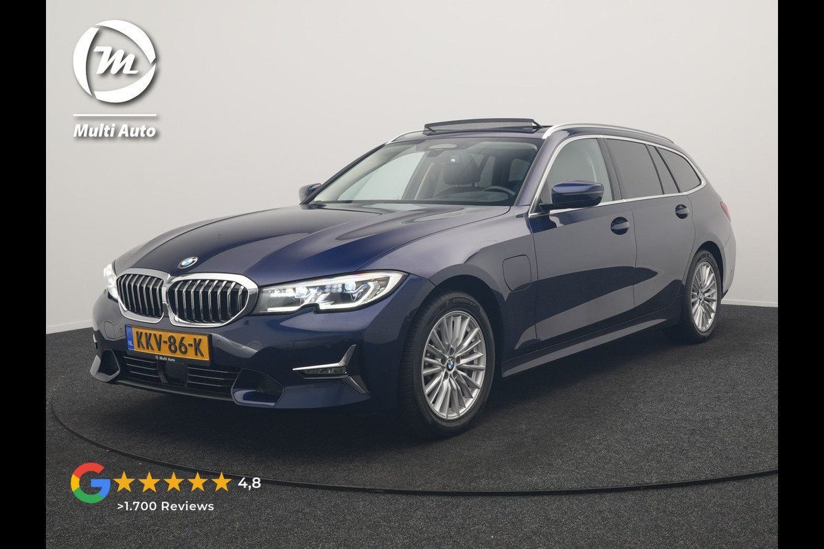 BMW 3 Serie Touring 330e Luxury Line PHEV 293pk Dealer O.H. | Trekhaak Af Fabriek | Panodak | Head Up | Adaptive Cruise | Laser LED | Camera | Lederen Comfortstoelen Verwarmd | Sfeerverlichting | Keyless | Blis | Apple Carplay | Navigatie | DAB | Plug In Hybrid |