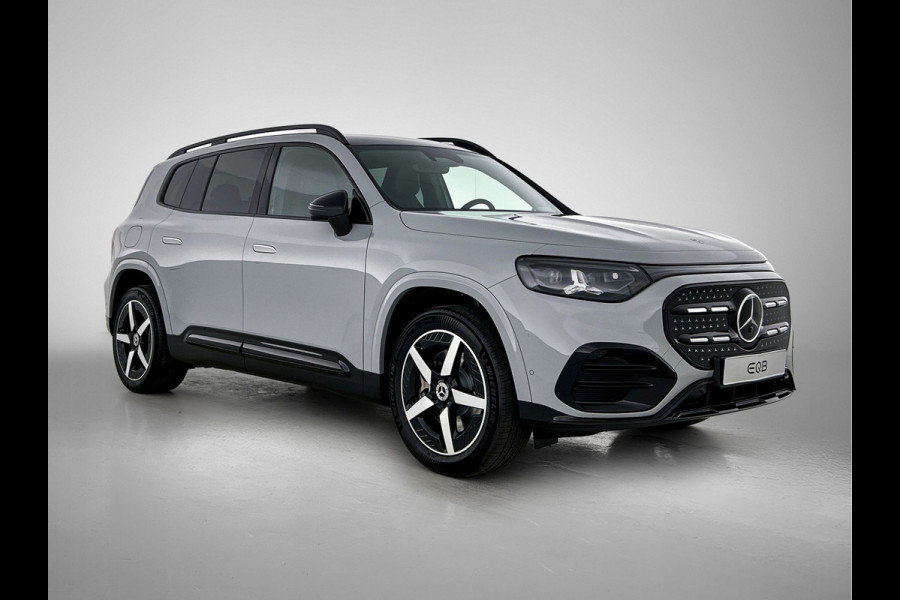 Mercedes-Benz Glb 200 Business Solution AMG 7p. 58 kWh | Premium Plus pakket | Winterpakket | Nightpakket | Parkeerpakket | Trekhaak | Sportstoelen | GUARD 360° | Vast panoramadak | Burmester® 3D surround sound system | 19” vijfspaaks AMG-velgen |