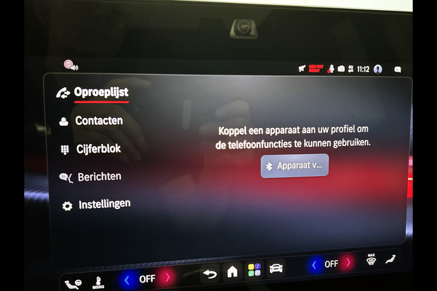 Mercedes-Benz Glb 200 Business Solution AMG 7p. 58 kWh | Premium Plus pakket | Winterpakket | Nightpakket | Parkeerpakket | Trekhaak | Sportstoelen | GUARD 360° | Vast panoramadak | Burmester® 3D surround sound system | 19” vijfspaaks AMG-velgen |