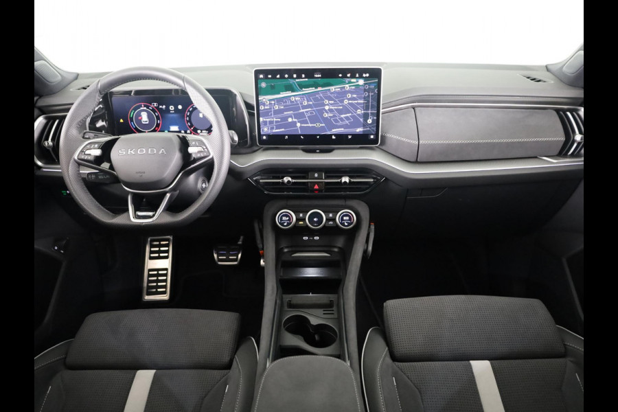 Škoda Kodiaq 1.5 TSI PHEV Sportline Business 204 pk Automaat (DSG) | Verlengde garantie | Panoramadak | Trekhaak (wegklapbaar) | Parkeersensoren | Achteruitrijcamera | Stoelverwarming v/a |