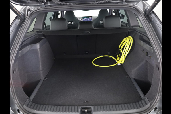 Škoda Kodiaq 1.5 TSI PHEV Sportline Business 204 pk Automaat (DSG) | Verlengde garantie | Panoramadak | Trekhaak (wegklapbaar) | Parkeersensoren | Achteruitrijcamera | Stoelverwarming v/a |