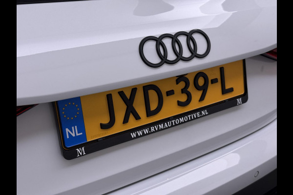 Audi A3 Sportback 45 TFSI e S edition Competition 272pk PHEV| 8.000KM!  | VAN: 44.900,- VOOR: 42.877,- | INCL. BTW | 143km RANGE WLTP!! | ADD. CRUISE | PANORAMADAK | FABRIEKSGARANTIE t/m 04-2027| MEGA COMPLETE AUTO| S-LINE BINNEN + BUITEN| LEDER|
