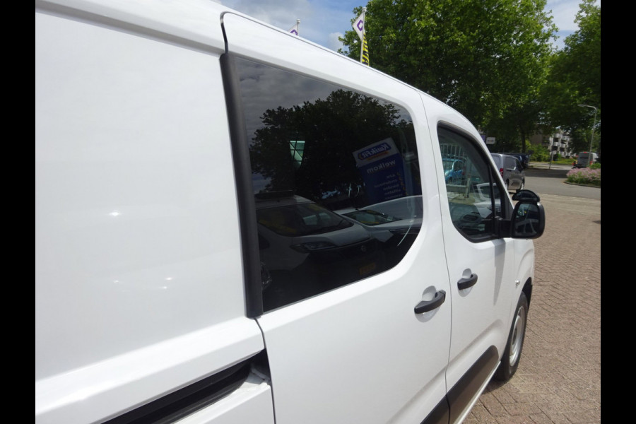 Peugeot Partner 1.2 PureTech Pro BENZINE AIRCO NAVI CRUISE CONTROL PDC SCHUIFDEUR
