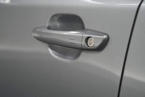Peugeot 2008 1.2 Hybrid 145 GT | Camera | Apple Carplay | Parkeersensoren