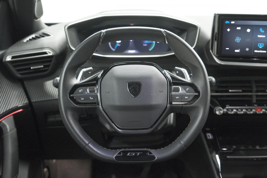 Peugeot 2008 1.2 Hybrid 145 GT | Camera | Apple Carplay | Parkeersensoren