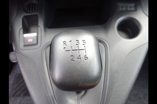 Peugeot Partner 1.2 PureTech Pro BENZINE AIRCO NAVI CRUISE CONTROL PDC SCHUIFDEUR