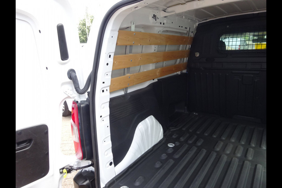 Peugeot Partner 1.2 PureTech Pro BENZINE AIRCO NAVI CRUISE CONTROL PDC SCHUIFDEUR