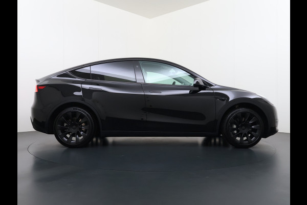 Tesla Model Y **RWD** Long Range 75kWh SOH 95% Lmv 20" Ivoor Leder Warmtepomp FSD-4 Computer Elek.Stoelen+Memory Panoramadak Navi Camera's Ecc Elek.Achterklep Privacy Glas Led AMD Ryzen™ Fabrieksgarantie tot 27-6-2028 Garantie op Accu en Motor tot 27-6-2032/192.000km 1e Eigenaar Origineel Nederlandse Auto