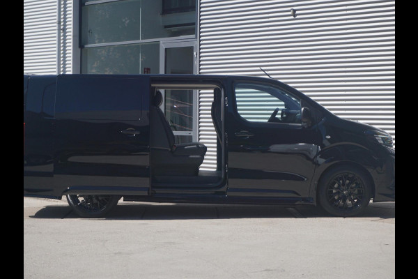 Opel Vivaro-e Dubbele Cabine 75kWh | STX Sport | Mooiste  bus van NL (!) | Lederen bekleding | Spoilerpakket | 18 inch Lichtmetalen velgen | Dynamic Comfort NAV Pakket | Winterpakket | 2x schuifdeur | Betimmering | Comfortstoelen |