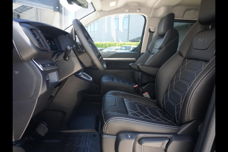 Opel Vivaro-e Dubbele Cabine 75kWh | STX Sport | Mooiste  bus van NL (!) | Lederen bekleding | Spoilerpakket | 18 inch Lichtmetalen velgen | Dynamic Comfort NAV Pakket | Winterpakket | 2x schuifdeur | Betimmering | Comfortstoelen |
