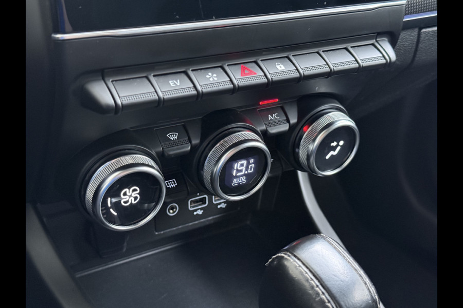 Renault Arkana 1.6 E-Tech Hybrid 145PK Automaat Trekhaak Adap.Cruise Navi Camera Ecc Apple Carplay Android Auto Intens Regen-Lichtsensor Lmv 18" Privacy Glas Pdc Bluetooth DAB Lane Assist Isofix Origineel Nederlandse Auto