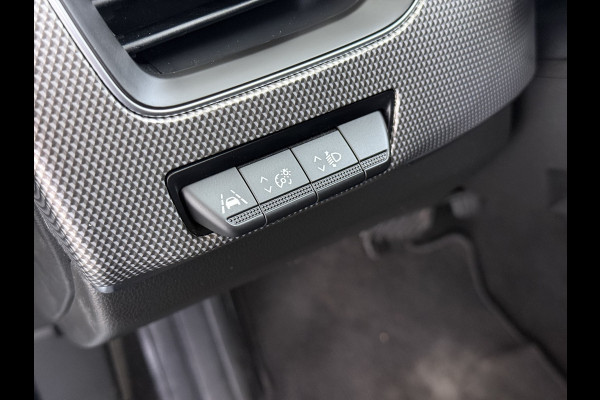 Renault Arkana 1.6 E-Tech Hybrid 145PK Automaat Trekhaak Adap.Cruise Navi Camera Ecc Apple Carplay Android Auto Intens Regen-Lichtsensor Lmv 18" Privacy Glas Pdc Bluetooth DAB Lane Assist Isofix Origineel Nederlandse Auto
