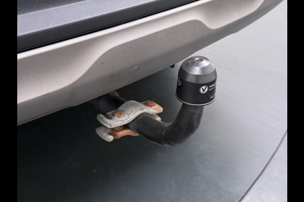 Renault Arkana 1.6 E-Tech Hybrid 145PK Automaat Trekhaak Adap.Cruise Navi Camera Ecc Apple Carplay Android Auto Intens Regen-Lichtsensor Lmv 18" Privacy Glas Pdc Bluetooth DAB Lane Assist Isofix Origineel Nederlandse Auto