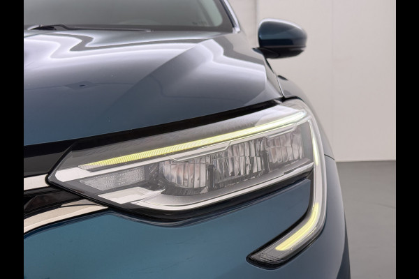 Renault Arkana 1.6 E-Tech Hybrid 145PK Automaat Trekhaak Adap.Cruise Navi Camera Ecc Apple Carplay Android Auto Intens Regen-Lichtsensor Lmv 18" Privacy Glas Pdc Bluetooth DAB Lane Assist Isofix Origineel Nederlandse Auto