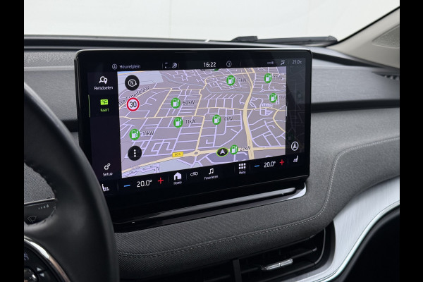Škoda ENYAQ iV 80 SOH 95% Trekhaak 3-Zone Ecc Stuur+Stoelverwarming Lmv 21" Camera Apple Carplay Android Auto Keyless advanced Pdc Led Privacy Glas P-Assist DAB Isofix Rijstrooksensor 1.000KG Trekgewicht 1e Eigenaar Origineel Nederlandse Auto