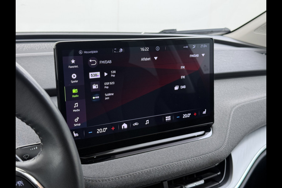 Škoda ENYAQ iV 80 SOH 95% Trekhaak 3-Zone Ecc Stuur+Stoelverwarming Lmv 21" Camera Apple Carplay Android Auto Keyless advanced Pdc Led Privacy Glas P-Assist DAB Isofix Rijstrooksensor 1.000KG Trekgewicht 1e Eigenaar Origineel Nederlandse Auto