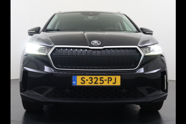 Škoda ENYAQ iV 80 SOH 95% Trekhaak 3-Zone Ecc Stuur+Stoelverwarming Lmv 21" Camera Apple Carplay Android Auto Keyless advanced Pdc Led Privacy Glas P-Assist DAB Isofix Rijstrooksensor 1.000KG Trekgewicht 1e Eigenaar Origineel Nederlandse Auto