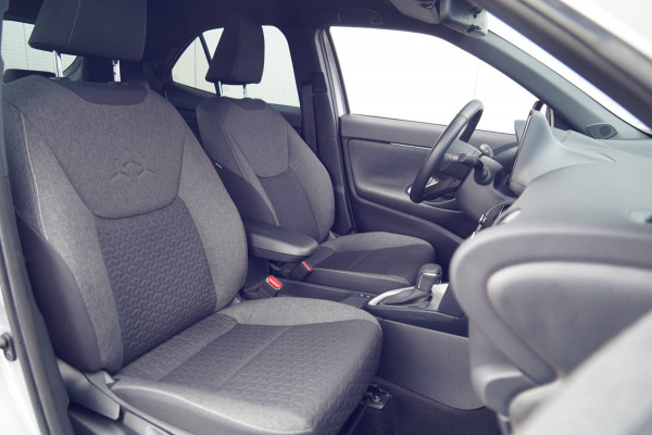 Toyota Yaris Cross 1.5 Hybrid First Edition / 1e Eigenaar / 5dkm NAP / NL-Auto / Camera / Navi / Climate