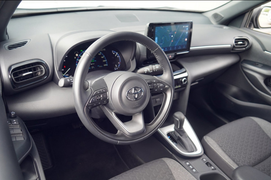 Toyota Yaris Cross 1.5 Hybrid First Edition / 1e Eigenaar / 5dkm NAP / NL-Auto / Camera / Navi / Climate