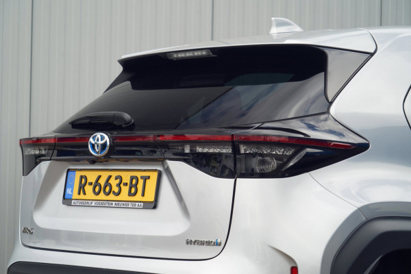 Toyota Yaris Cross 1.5 Hybrid First Edition / 1e Eigenaar / 5dkm NAP / NL-Auto / Camera / Navi / Climate