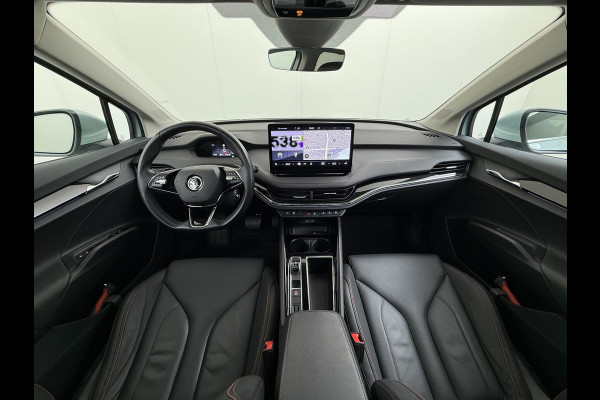 Škoda ENYAQ iV 60 Panoramadak Leder Stuur+Stoel+Achterbankverwarming 3-Zone Ecc Navi Apple Carplay Android Auto Draadloze Telefoonlader SOH 90.6% Elek.Achterklep Privacy Glas Lmv 20" Led Pdc Isofix DAB Lane Assist Dealeronderhouden Origineel Nederlandse Auto Zeer Compleet
