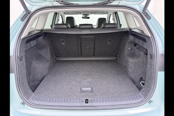 Škoda ENYAQ iV 60 Panoramadak Leder Stuur+Stoel+Achterbankverwarming 3-Zone Ecc Navi Apple Carplay Android Auto Draadloze Telefoonlader SOH 90.6% Elek.Achterklep Privacy Glas Lmv 20" Led Pdc Isofix DAB Lane Assist Dealeronderhouden Origineel Nederlandse Auto Zeer Compleet