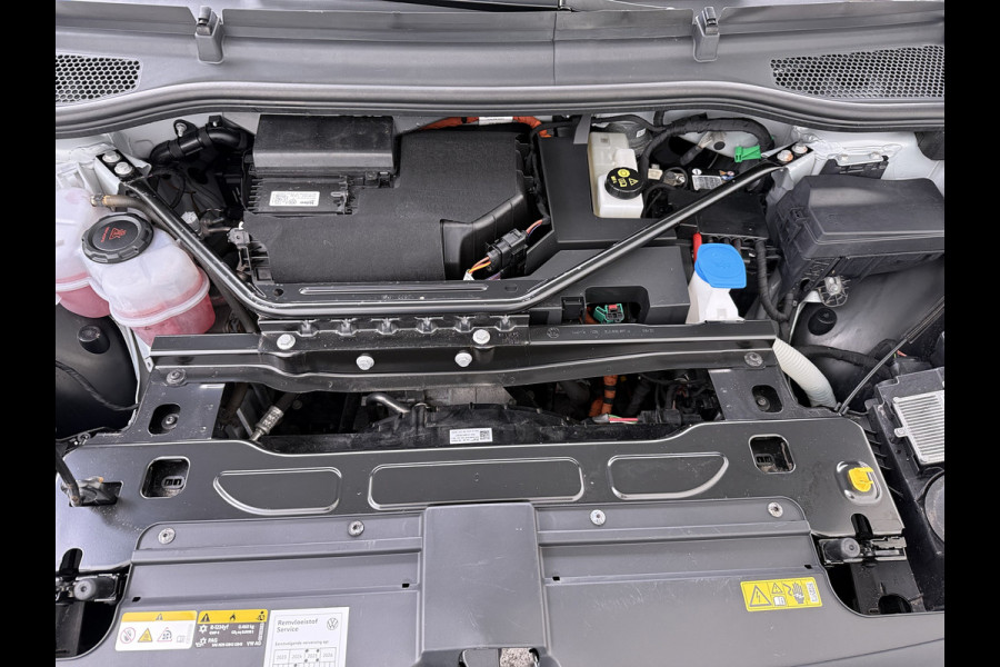 Škoda ENYAQ iV 60 Panoramadak Leder Stuur+Stoel+Achterbankverwarming 3-Zone Ecc Navi Apple Carplay Android Auto Draadloze Telefoonlader SOH 90.6% Elek.Achterklep Privacy Glas Lmv 20" Led Pdc Isofix DAB Lane Assist Dealeronderhouden Origineel Nederlandse Auto Zeer Compleet