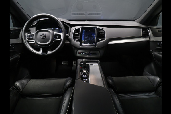 Volvo XC90 2.0 T8 Recharge AWD R-Design 7P [ADAPTIVE CRUISE, HARMAN/KARDON, MEMORY SEATS, TREKHAAK UITKLAPBAAR, STUURVERWARMING, APPLE CARPLAY, ANDROID, SFEERVERLICHTING, STOELVERWARMING, CAMERA, CLIMATE 4-ZONE, KEYLESS ENTRY