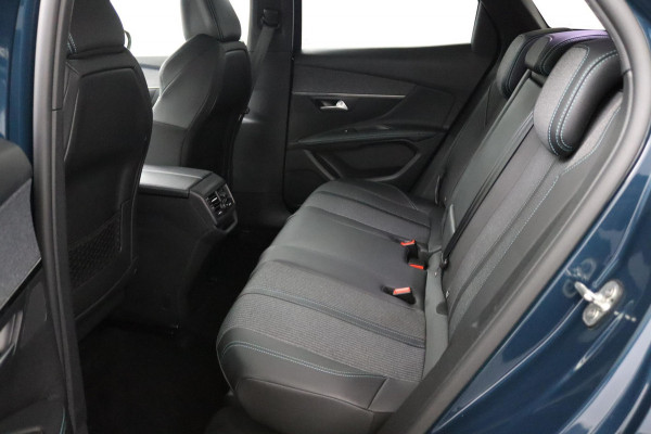Peugeot 3008 1.2 PureTech Allure*HAAK*CAM*ACC*CARPLAY*LED*NAVI*