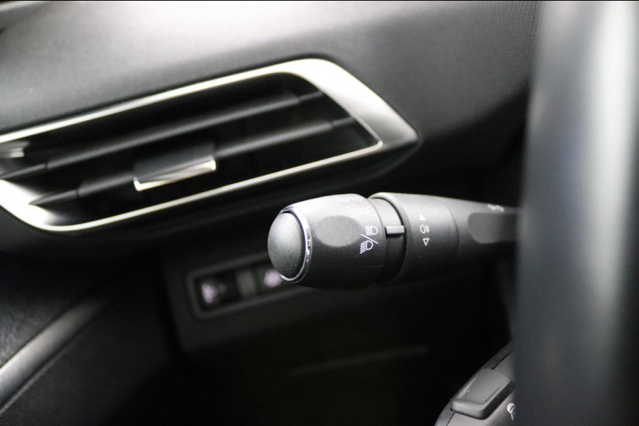 Peugeot 3008 1.2 PureTech Allure*HAAK*CAM*ACC*CARPLAY*LED*NAVI*