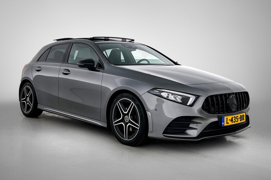 Mercedes-Benz A-Klasse 200 Business Solution AMG(Goed ondH, Panorama, Sfeerverlichting, Lane Assist,Navi, Camera, StoelV, Etc)