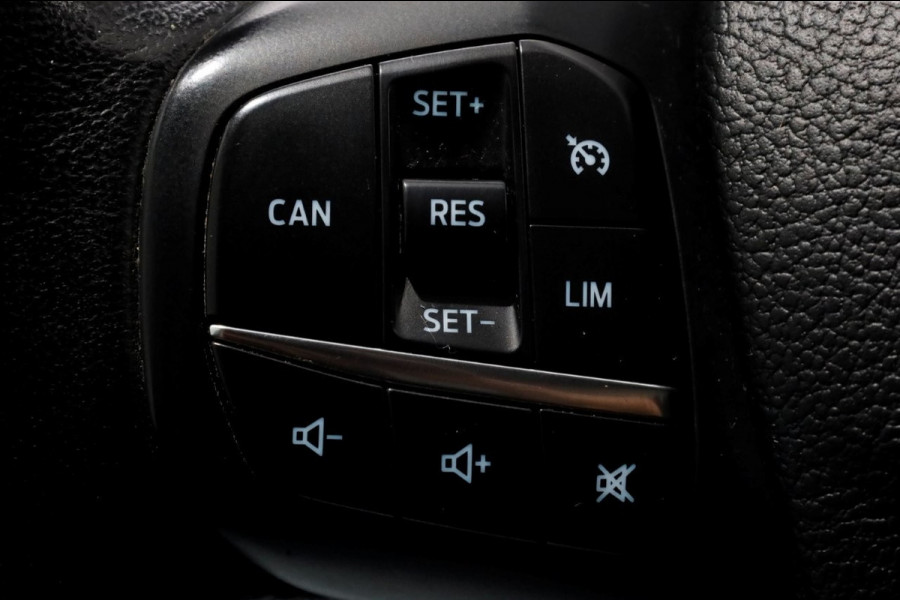 Ford Transit 350 2.0 TDCI 170pk L3H3 Trend RWD Airco/Navi/Trekhaak 3500kg 03-2021