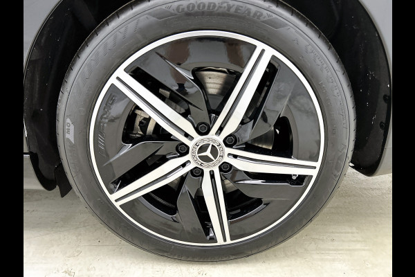 Mercedes-Benz CLA-Klasse Shooting Brake 250+ Business Solution AMG 85 kWh | Nightpakket | Trekhaak | Warmtewerend, donkergetint glas | Massagefunctie | Vast panoramadak | 18 inch vijfspaaks AMG-velgen |