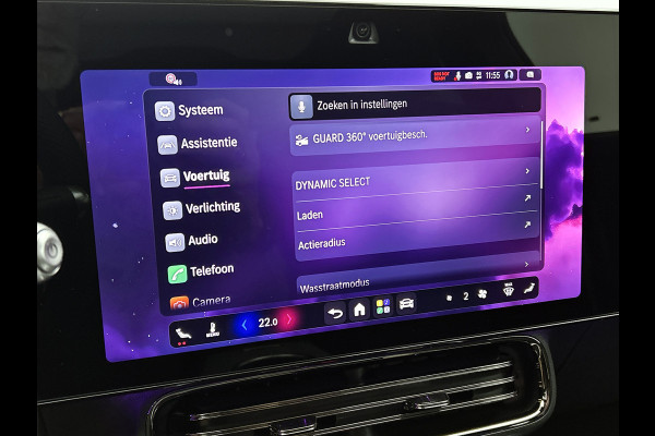 Mercedes-Benz CLA-Klasse Shooting Brake 250+ Business Solution AMG 85 kWh | Nightpakket | Trekhaak | Warmtewerend, donkergetint glas | Massagefunctie | Vast panoramadak | 18 inch vijfspaaks AMG-velgen |